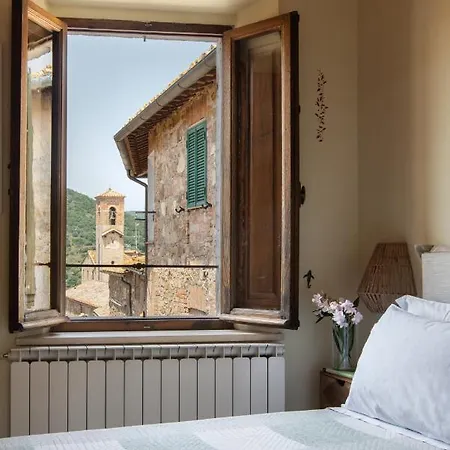 شقة Il Borghetto - La Ghibellina Townhouse Castelnuovo dellʼAbate
