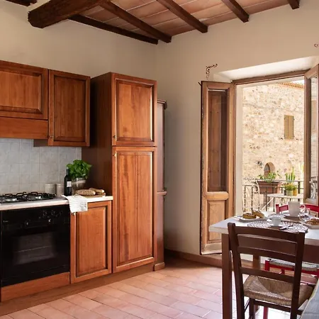 Il Borghetto - La Ghibellina Townhouse Castelnuovo dellʼAbate